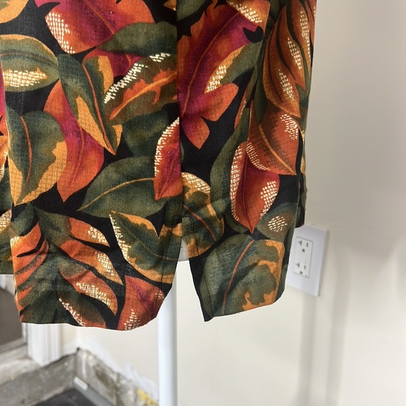 3/$20 Vintage women’s button down -short  sleeve top - Picture 5 of 7